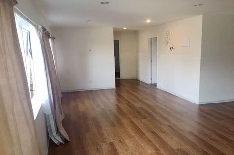 Photo of property in 57 Glendene Avenue, Glendene, Auckland, 0602