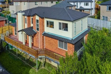 Photo of property in 30c Schnapper Rock Road, Schnapper Rock, Auckland, 0632