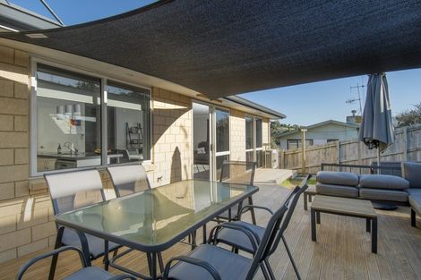 Photo of property in 14b Dunton Drive, Welcome Bay, Tauranga, 3112