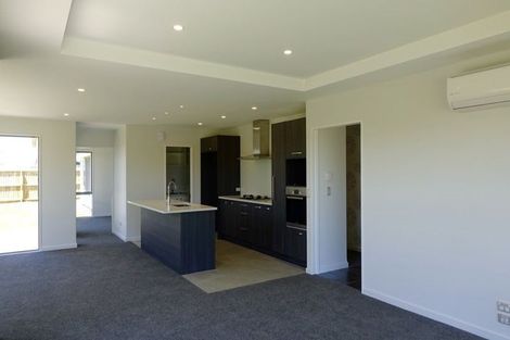 Photo of property in 71 Whincops Road, Halswell, Christchurch, 8025