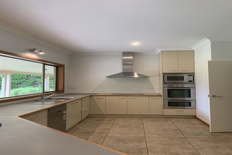 Photo of property in 7 Daphne Harden Lane, Paremoremo, Auckland, 0632