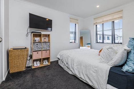 Photo of property in 45 Saddleback Crescent, Papakura, 2110