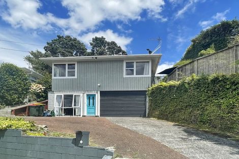 Photo of property in 8 Taunton Place, Lynmouth, New Plymouth, 4310