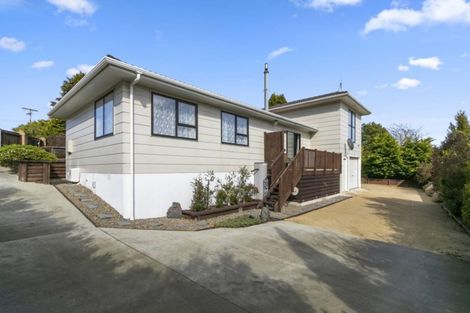 Photo of property in 29 Pollard Street, Wainuiomata, Lower Hutt, 5014