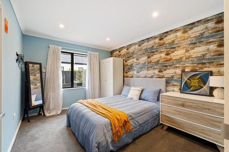 Photo of property in 109 Shillingford Boulevard, Rolleston, 7615