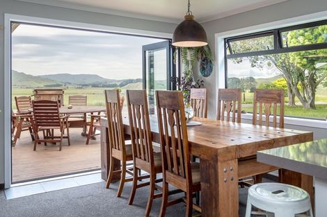 Photo of property in 1008 Cowper Road, Dannevirke, 4976