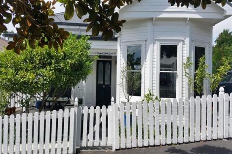 Photo of property in 19 Anglesea Street, Freemans Bay, Auckland, 1011