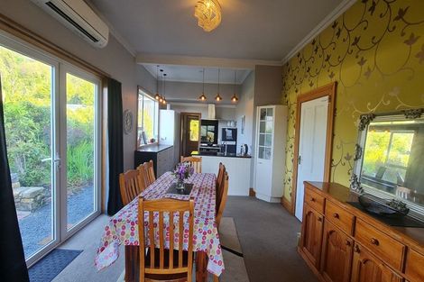 Photo of property in 41 Manapouri Street, Ravensbourne, Dunedin, 9022