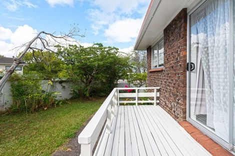 Photo of property in 2/27 Spence Road, Henderson, Auckland, 0612