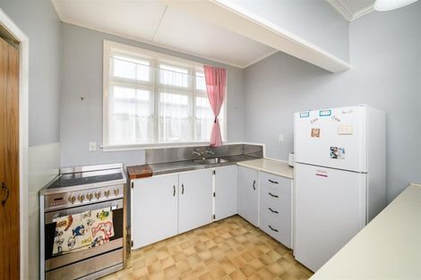 Photo of property in 11 Rira Street, Marton, 4710