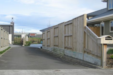 Photo of property in 23 Silkwood Place, Fitzherbert, Palmerston North, 4410