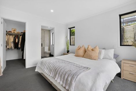 Photo of property in 4 Porokaiwhiri Avenue, Helensville, 0800