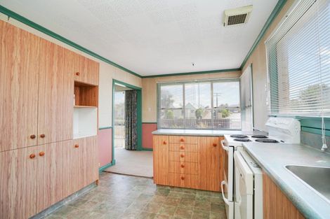 Photo of property in 63 Stirrat Street, Kingswell, Invercargill, 9812