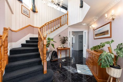 Photo of property in 48 Cherub Place, West Harbour, Auckland, 0618