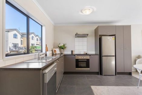 Photo of property in St Claire Village, 62/172 Mcleod Road, Te Atatu South, Auckland, 0610