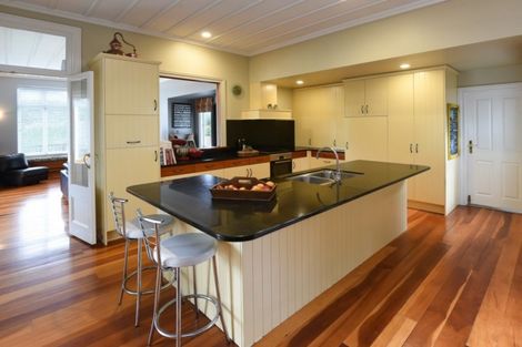 Photo of property in 260 Settlement Road, Red Hill, Papakura, 2110