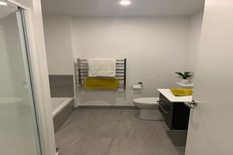 Photo of property in 16 Rua Kai Way, Brooklyn, Wellington, 6021