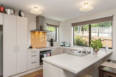 Photo of property in 1/9a Augusta Street, Redcliffs, Christchurch, 8081