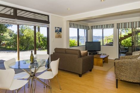 Photo of property in 14 Haddon Crescent, Whitianga, 3510