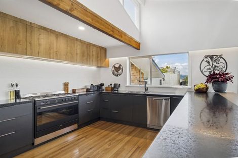 Photo of property in 54 Grand Vue Road, Kawaha Point, Rotorua, 3010