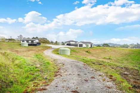 Photo of property in 233 Trigg Road, Kumeu, 0891