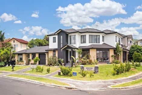Photo of property in 2 Bernish Place, East Tamaki, Auckland, 2013