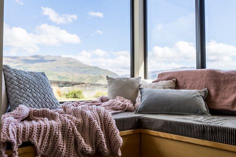 Photo of property in 138 Hall Road, Bannockburn, Cromwell, 9384