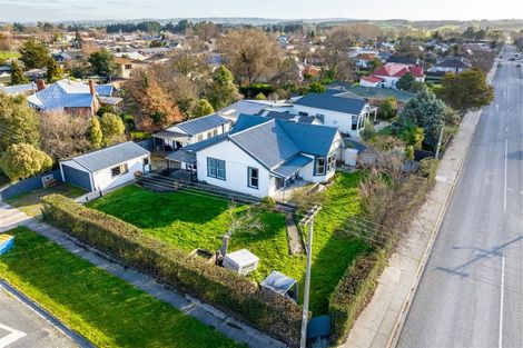 Photo of property in 102 Johnson Street, Milton, 9220