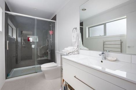 Photo of property in 174 Navigation Drive, Whitby, Porirua, 5024