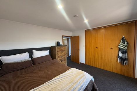 Photo of property in 2/21 White Heron Drive, Massey, Auckland, 0614