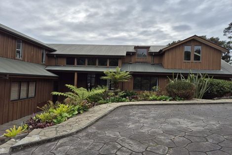 Photo of property in 1 The Knoll, Greenhithe, Auckland, 0632