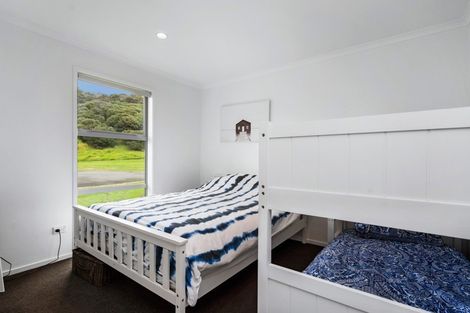 Photo of property in 6 Platinum Place, Matapouri, Whangarei, 0173
