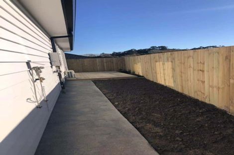 Photo of property in 37 Pukemarino Road, Waimauku, 0812