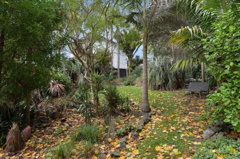 Photo of property in 2 Charles Street, Te Kamo, Whangarei, 0112