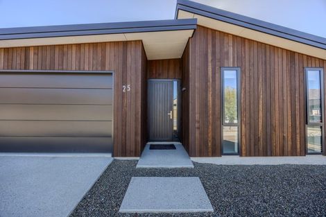 Photo of property in 25 Campbell Road, Wanaka, 9305