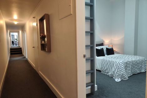 Photo of property in 1/5 Hopper Street, Mount Cook, Wellington, 6011