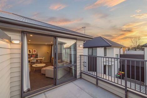 Photo of property in 2/72 Purchas Street, St Albans, Christchurch, 8014