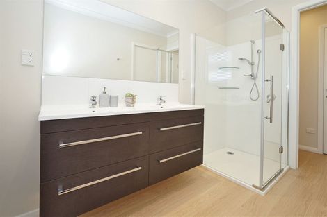 Photo of property in 64 Roy Hilton Drive, Flagstaff, Hamilton, 3210