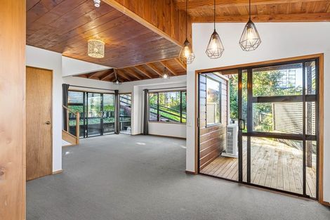 Photo of property in 1/86 Waimumu Road, Massey, Auckland, 0614