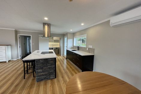 Photo of property in 27 Warkworth Grove, Bell Block, New Plymouth, 4312