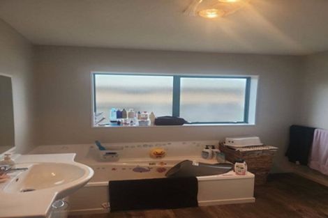 Photo of property in 78 Evans Road, Papamoa Beach, Papamoa, 3118