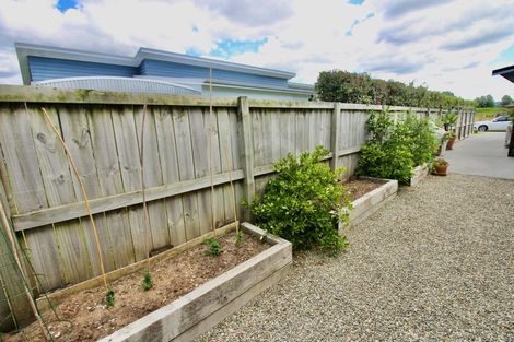 Photo of property in 148 Kupe Drive, Whitianga, 3510
