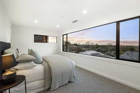 Photo of property in 16b Egremont Street, Belmont, Auckland, 0622