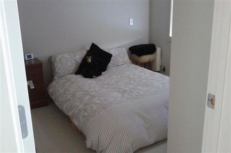 Photo of property in The Terraces, 29/9 Humber Street, Pandora, Napier, 4110