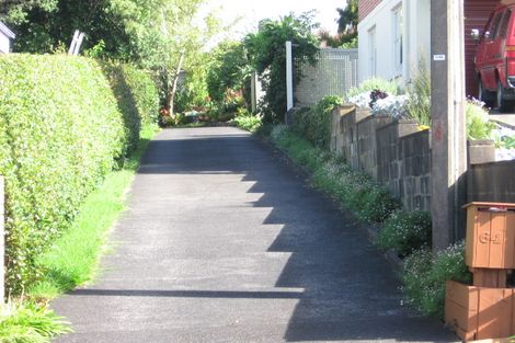 Photo of property in 64 Jaemont Avenue, Te Atatu South, Auckland, 0610