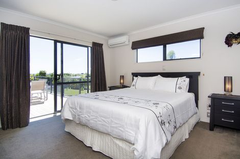 Photo of property in 25 Hawk Place, Welcome Bay, Tauranga, 3112