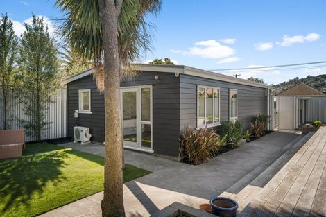 Photo of property in 1/14 Whitfield Street, Sumner, Christchurch, 8081