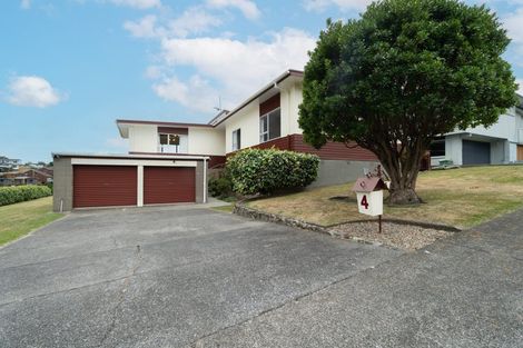 Photo of property in 4 Compass Way, Whitby, Porirua, 5024