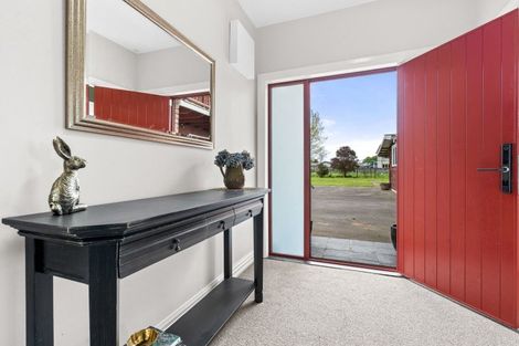 Photo of property in 57 Brooklyn Road, Carterton, 5713