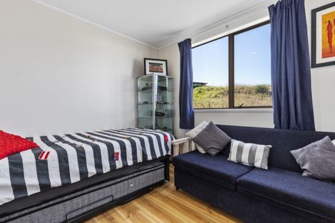 Photo of property in 1a Sunshine Rise, Raglan, 3225